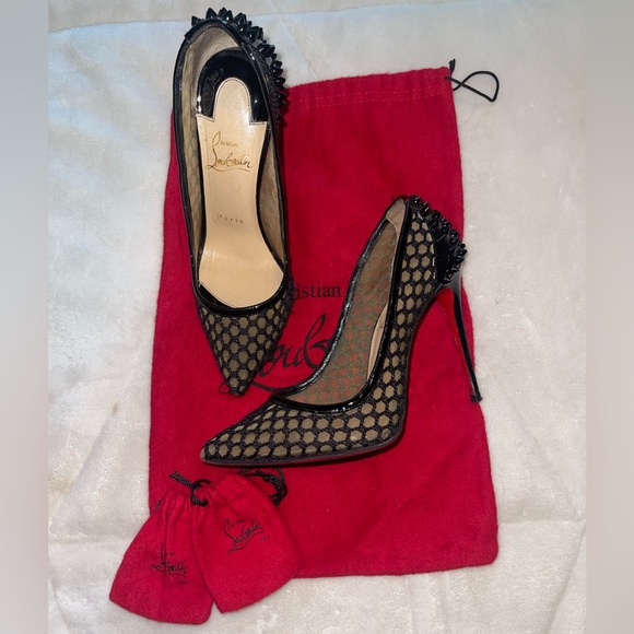 Authentic Christian Louboutin Black Patent/Knot Heel - Picture 4 of 8